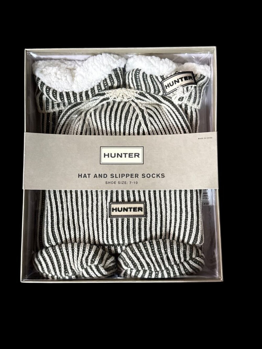 Hunter Striped Hat and Matching Slipper Socks Gift Set Women shoe sizes 7–10 new